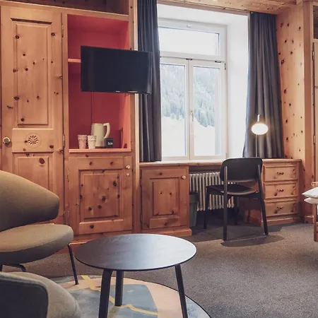 Davoserhof By Mountain 호텔 3*